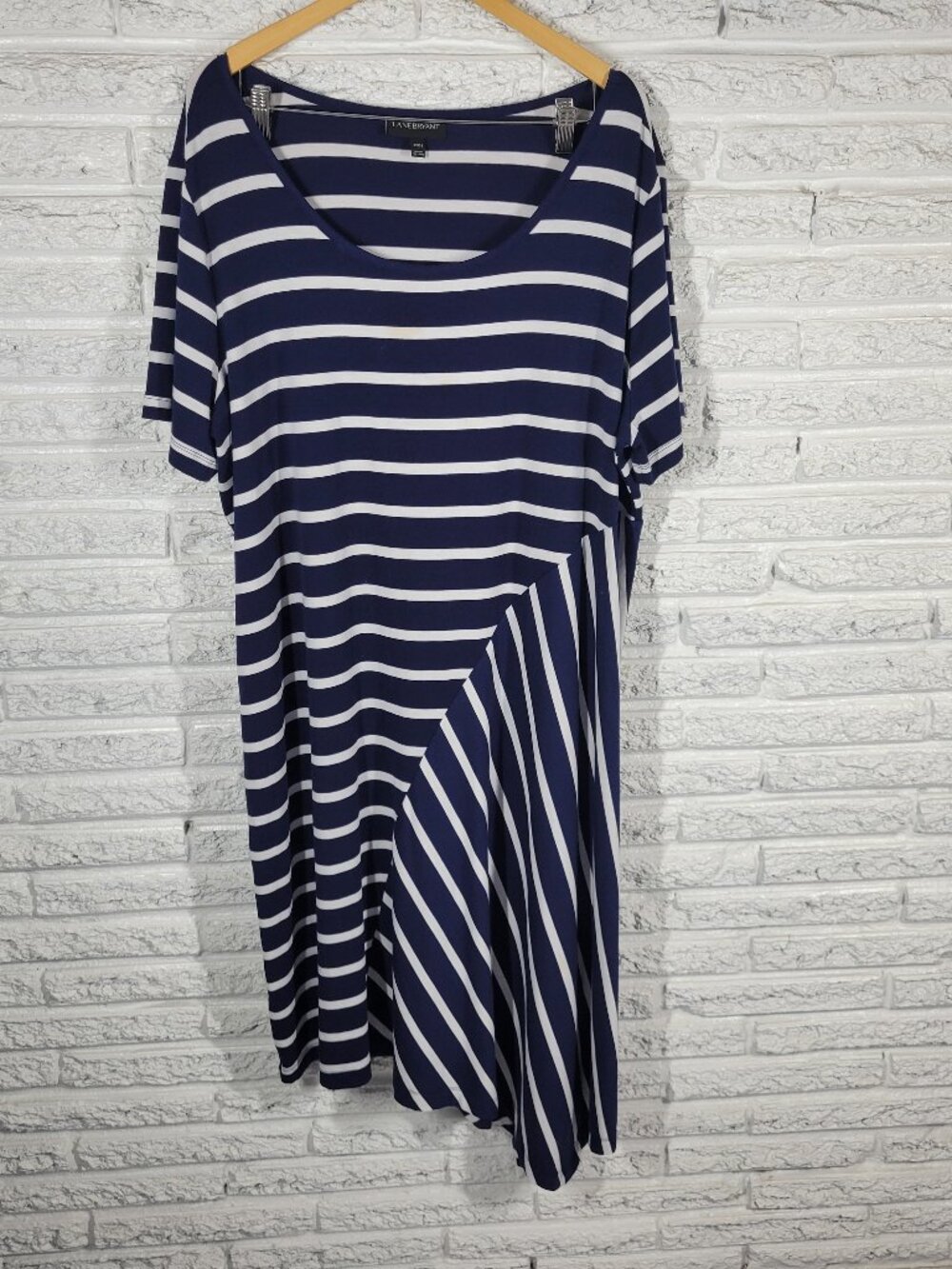 Lane Bryant Blue White Striped Asymmetric Hem Dress XL Plus Short Sleeve STR9E